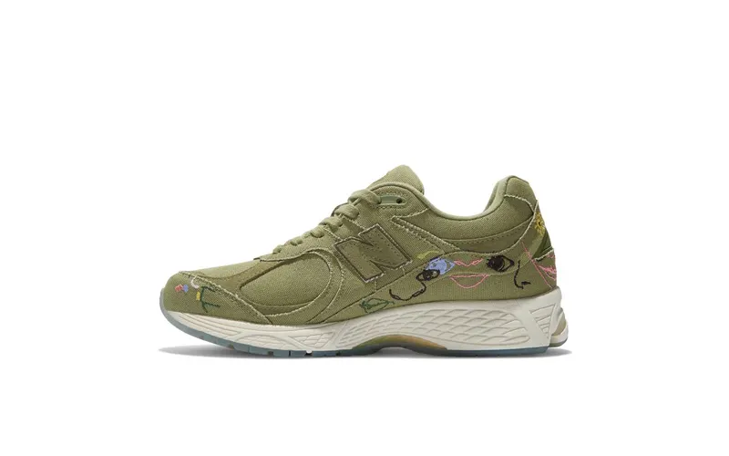 New Balance 2002R Bryant Giles What Now? (M2002RAG)