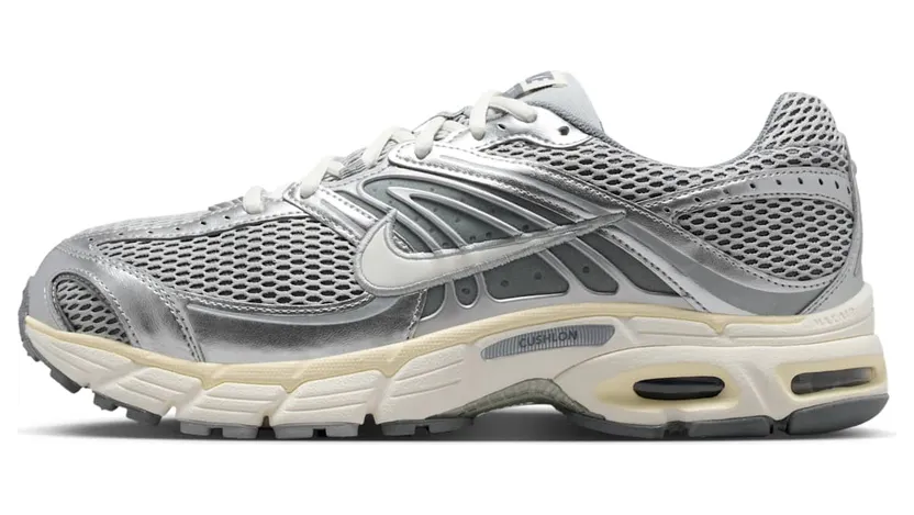 Nike Air Max Moto 2K Light Smoky “Light Smoke Grey / Cool Grey / Coconut Milk / Sail” (IQ7592-077)