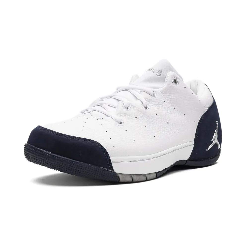 Jordan Carmelo 1.5 Low “White/Metallic Silver-Obsidian” (311042-101)