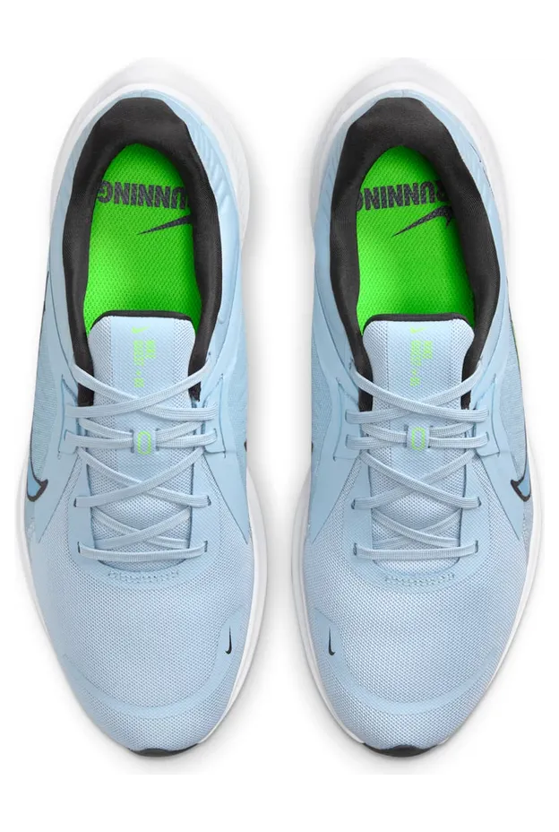 nike-quest-5 DD0204-402
