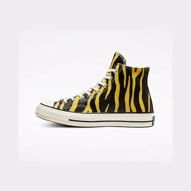 converse-chuck-taylor-all-star 165965C