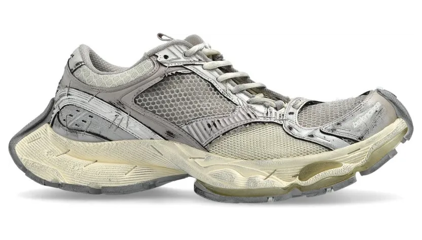 Balenciaga Beige Stoffen met Topveters “Beige” (803682W3ST49191)