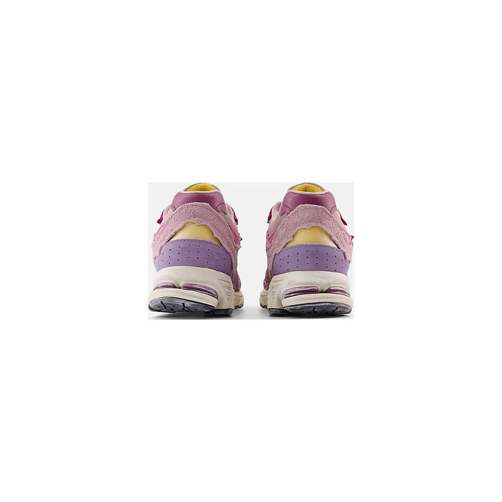 New Balance 2002R Protection Pack Pink (M2002RDH)