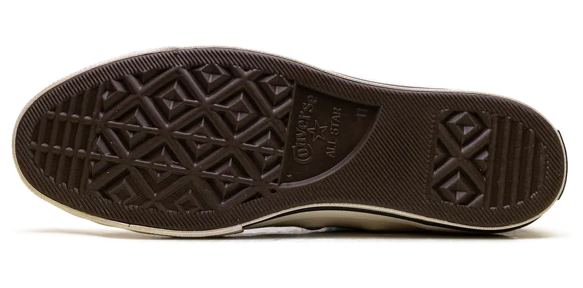 converse-chuck-taylor-all-star A17694C