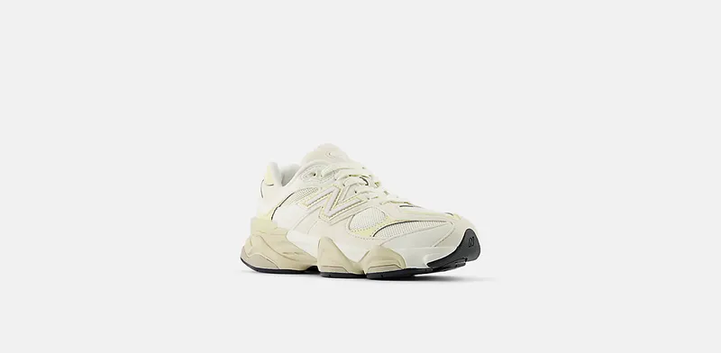 New Balance 9060 GS “Sea Salt Linen” (GC9060EK)