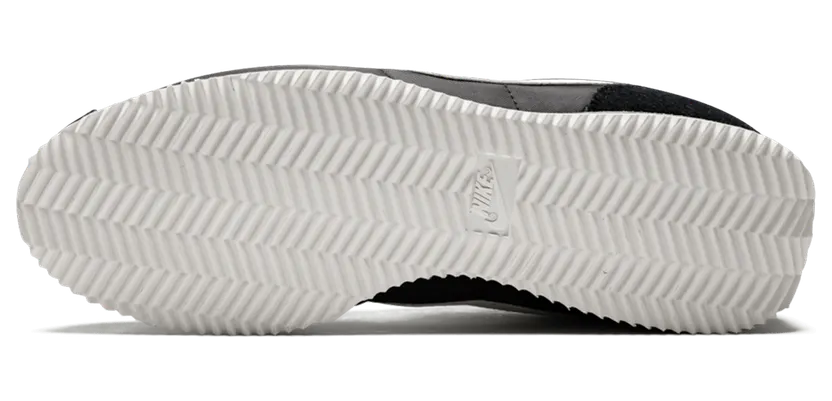 nike-cortez 819720-011