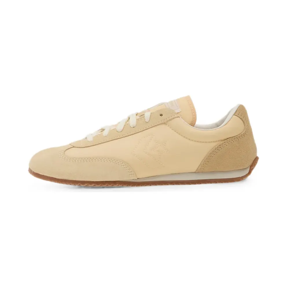 Converse Jogger mit Wildledereinsätzen – Nude (A19438C)