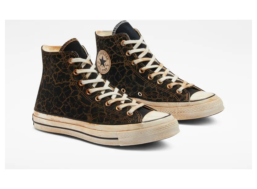 converse-chuck-taylor-all-star A04309C