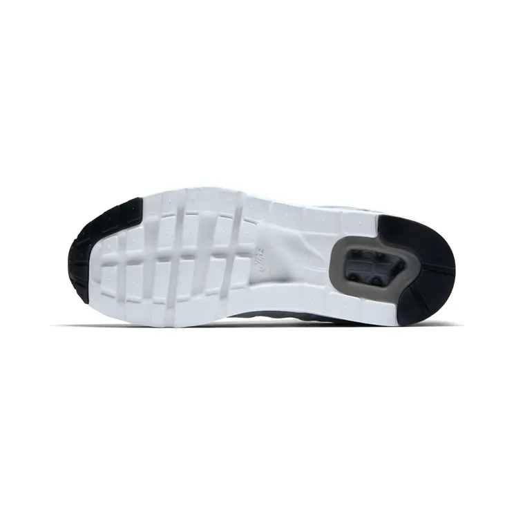 nike-air-max 881982-002