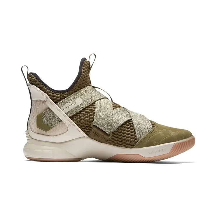 nike-lebron-soldier-12 AO2609-300
