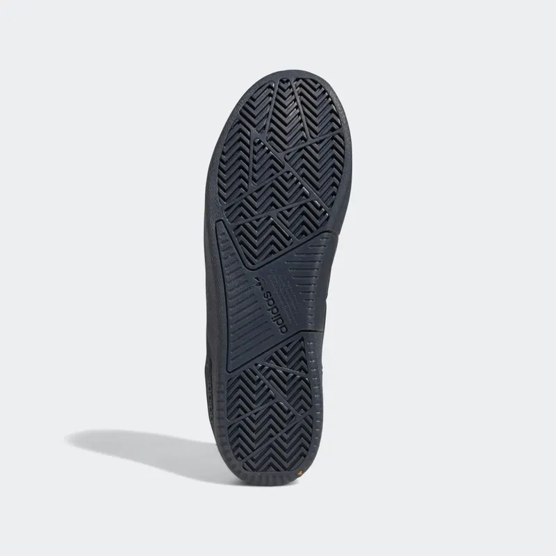 adidas Tyshawn Low Core Black / Core Black / Gold Metallic (GY6957)