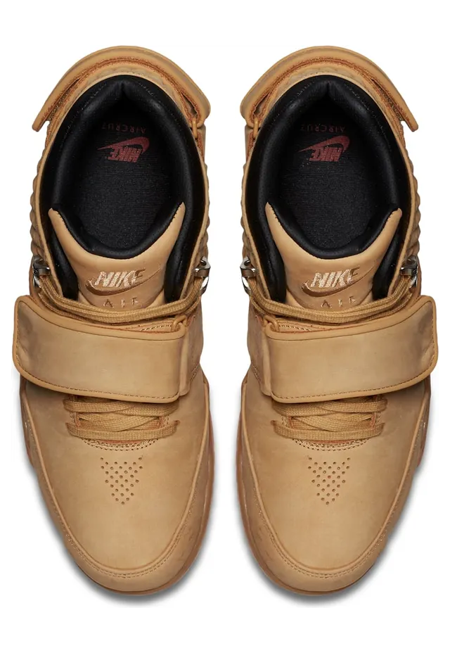 nike-air 812637-700