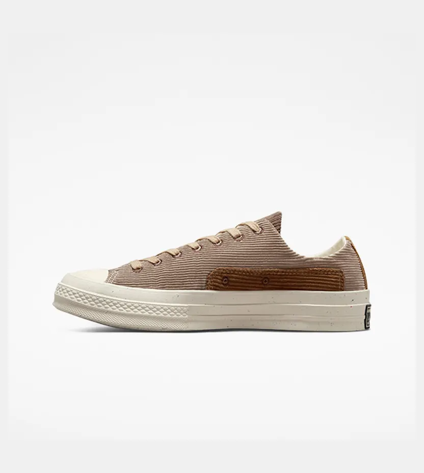 converse-chuck-taylor-all-star A03082C