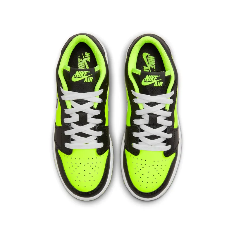 Jordan 1 Low SE Black Cat Volt (DX6666-701)
