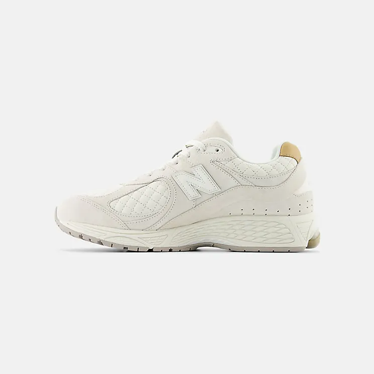 new-balance-2002r M2002RPD