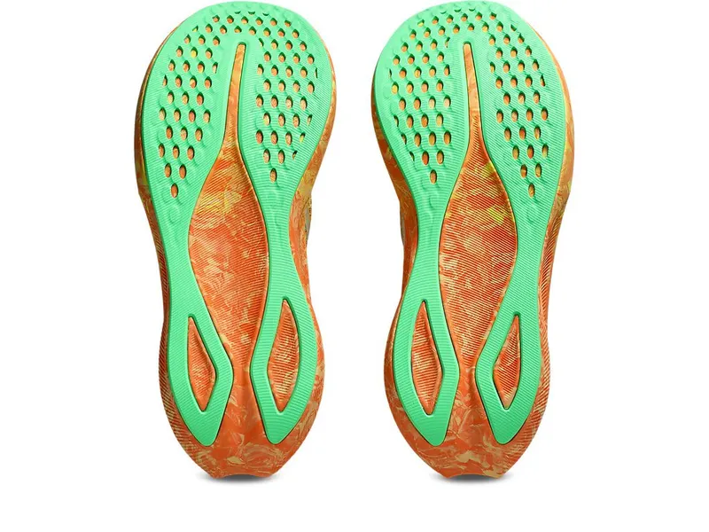 ASICS NOOSA TRI 16 “Light Orange / Lemon Spark” (1012B675-801)