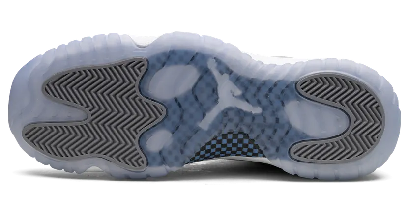 air-jordan-11 528896-140