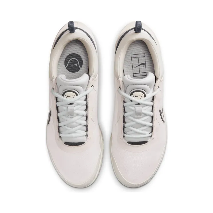 nikecourt DV3285-002
