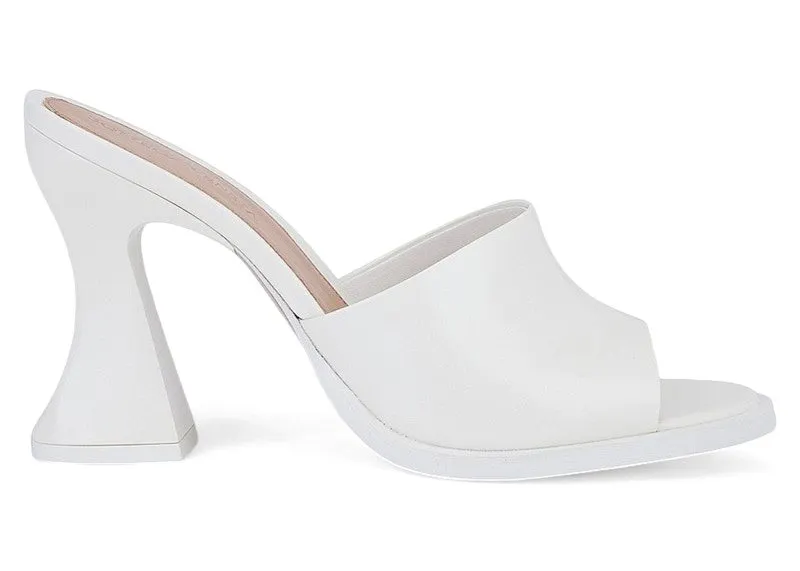 Bottega Veneta Cha Mule Sandal White (787038 V4BO0 9013)