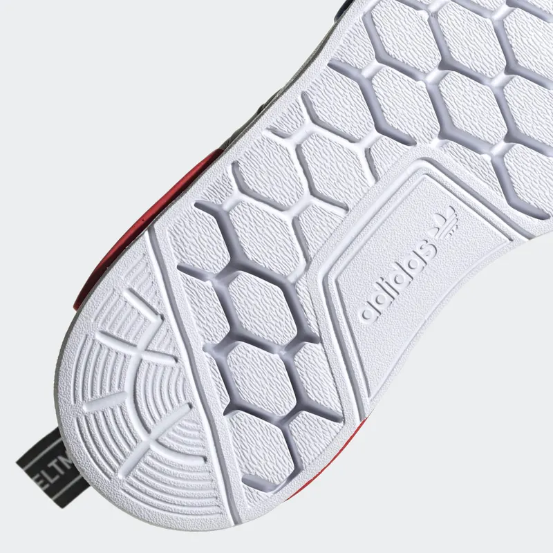 adidas-nmd EE6352