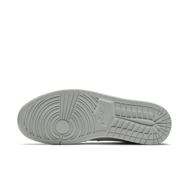 Air Jordan 1 Mid SE Grey Bone (2020) (DA4666-001)