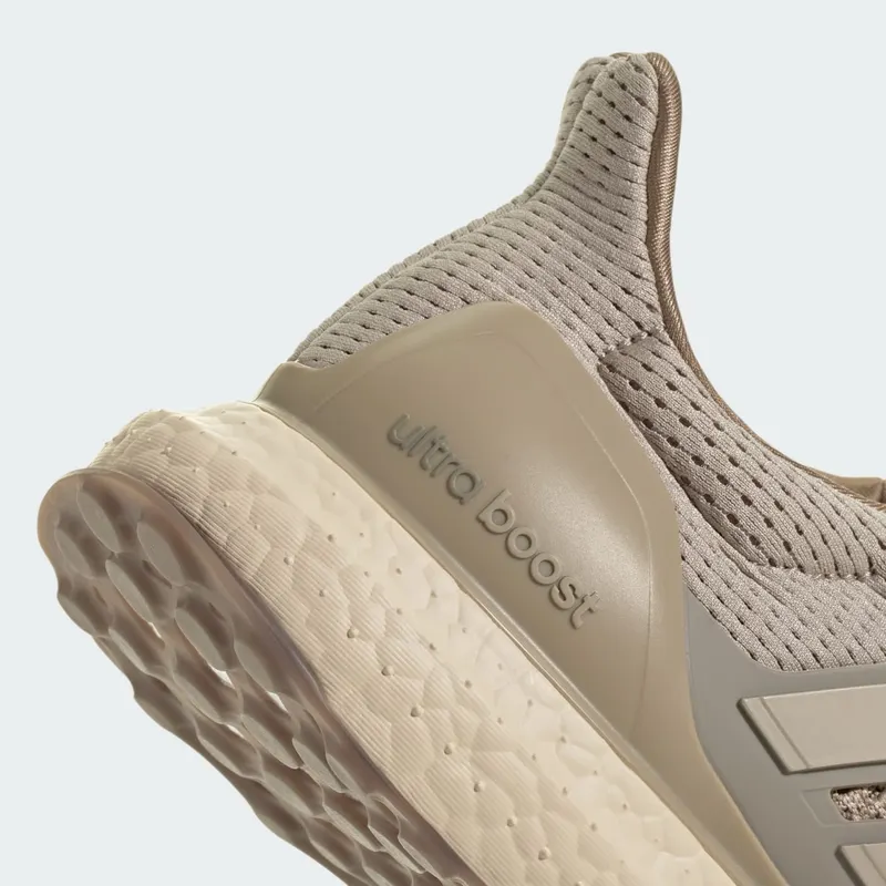 adidas-ultraboost JS1254
