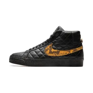 Nike SB Blazer “Supreme – Black” (DV5078-001)
