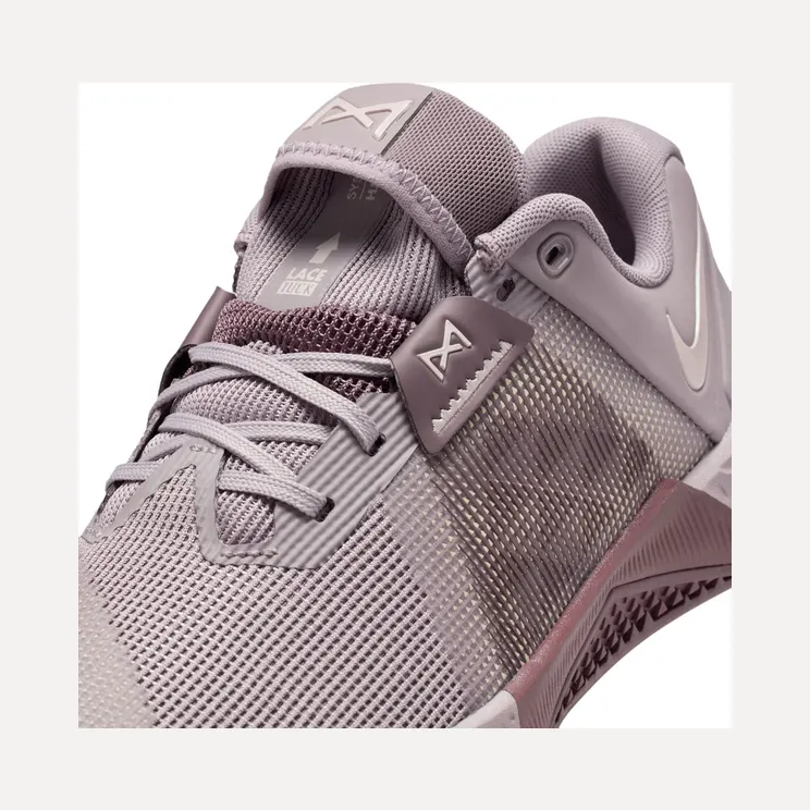 nike-metcon HQ2620-200