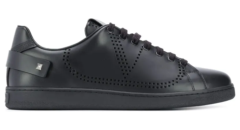 Valentino Garavani ‘Backnet’ – Black (YS0C04MMK)