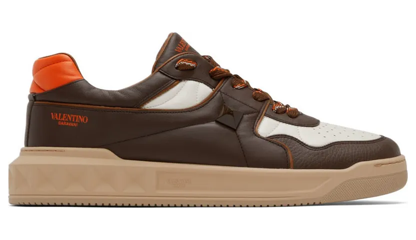 Valentino Garavani Brown & Off-White One Stud Low-Top (1Y2S0E71CWA)