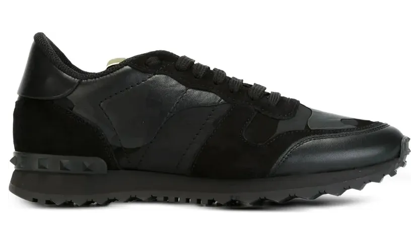 Valentino Garavani Rockrunner – Black (WS0291CNC)