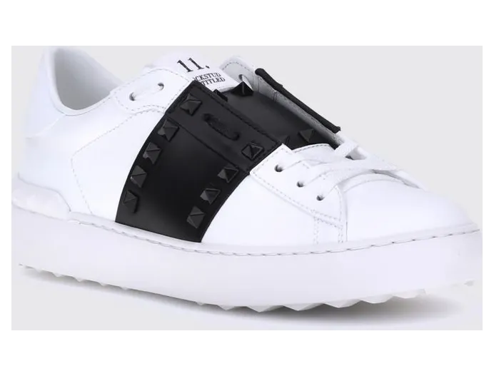 Valentino garavani Rockstud Untitled in Smooth Leather with Studs White (S0A01LTUA01)
