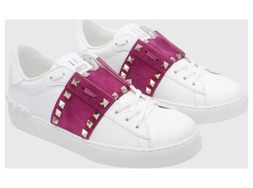 Valentino garavani Rockstud Untitled Leather and Suede with Iconic Studs Fuchsia (S0A01ZBV3E2)