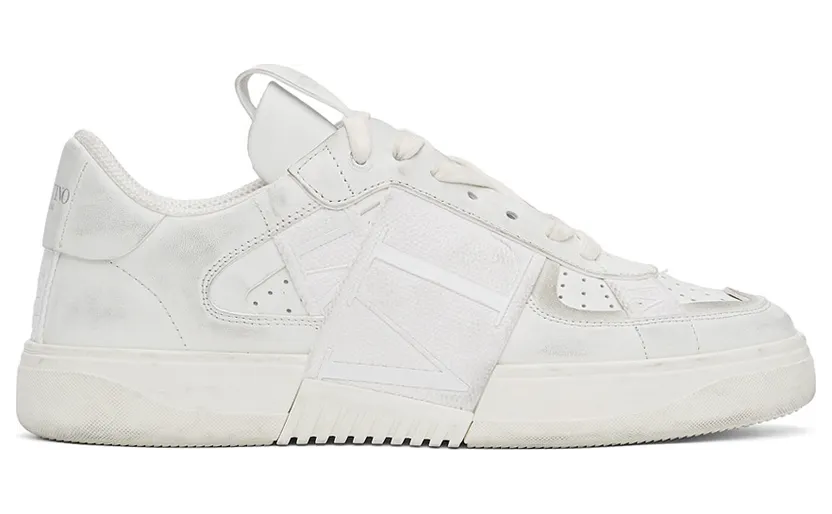 Valentino Garavani ‘VL7N’ Low “White” (VY0S0C58JTV)