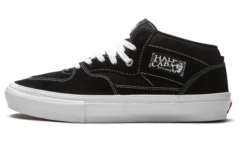 VANS Half Cab Skate Shoes Black (VN0A5FCDY28)