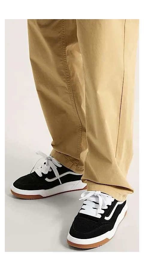 Vans Hylane “Black White Gum”: Skate-DNA mit modernem Twist (4)