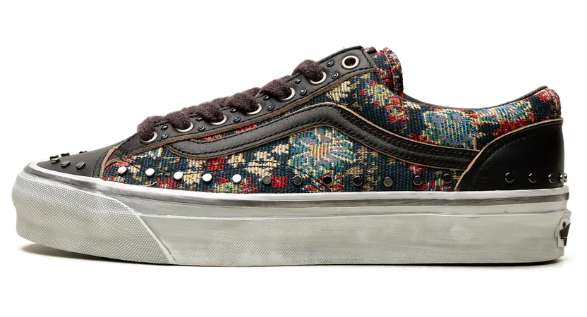 Vans OTW Old Skool 36 Vibram “Floral Rivets Black” (VN000D2GBLA)