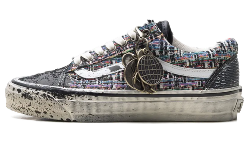 Vans Premium Old Skool “Charms Black Grey” (VN000D9VDE2)