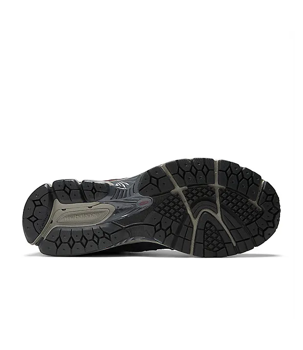 new-balance-2002r M2002RDO