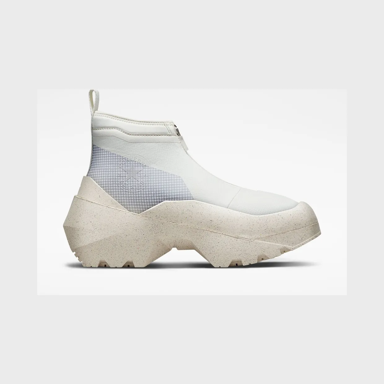 converse-sneaker A04136C