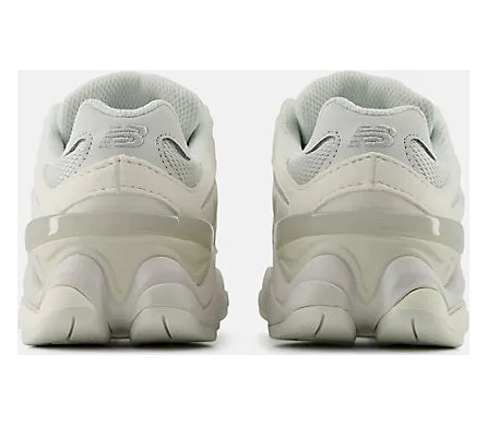 new-balance-9060 PV9060LL