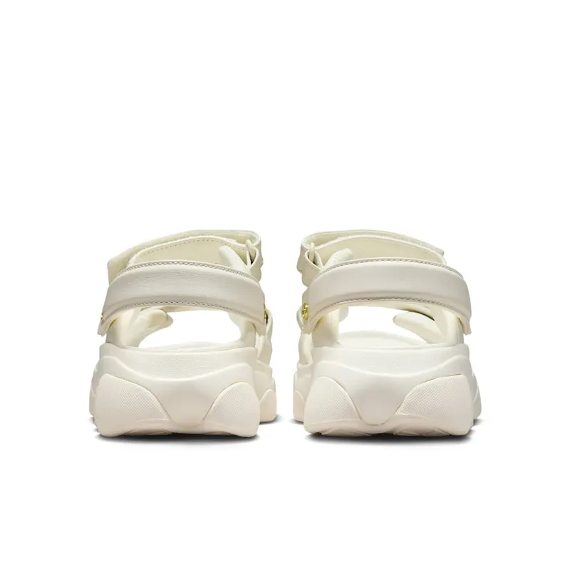 Jordan Deja Sail Metallic Gold (FN5036-100)