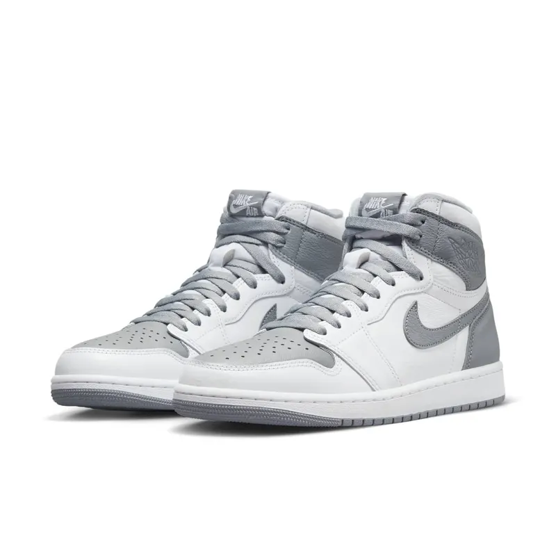 Air Jordan 1 Retro High Og “Stealth” (555088-037)
