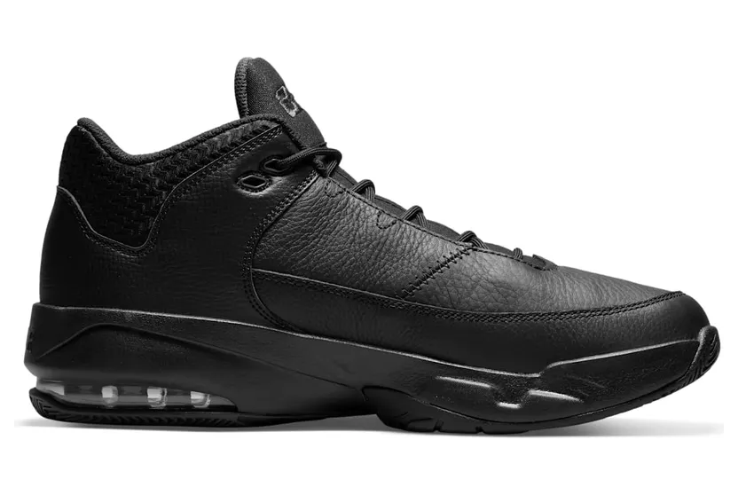 air-jordan-max-aura CZ4167-001
