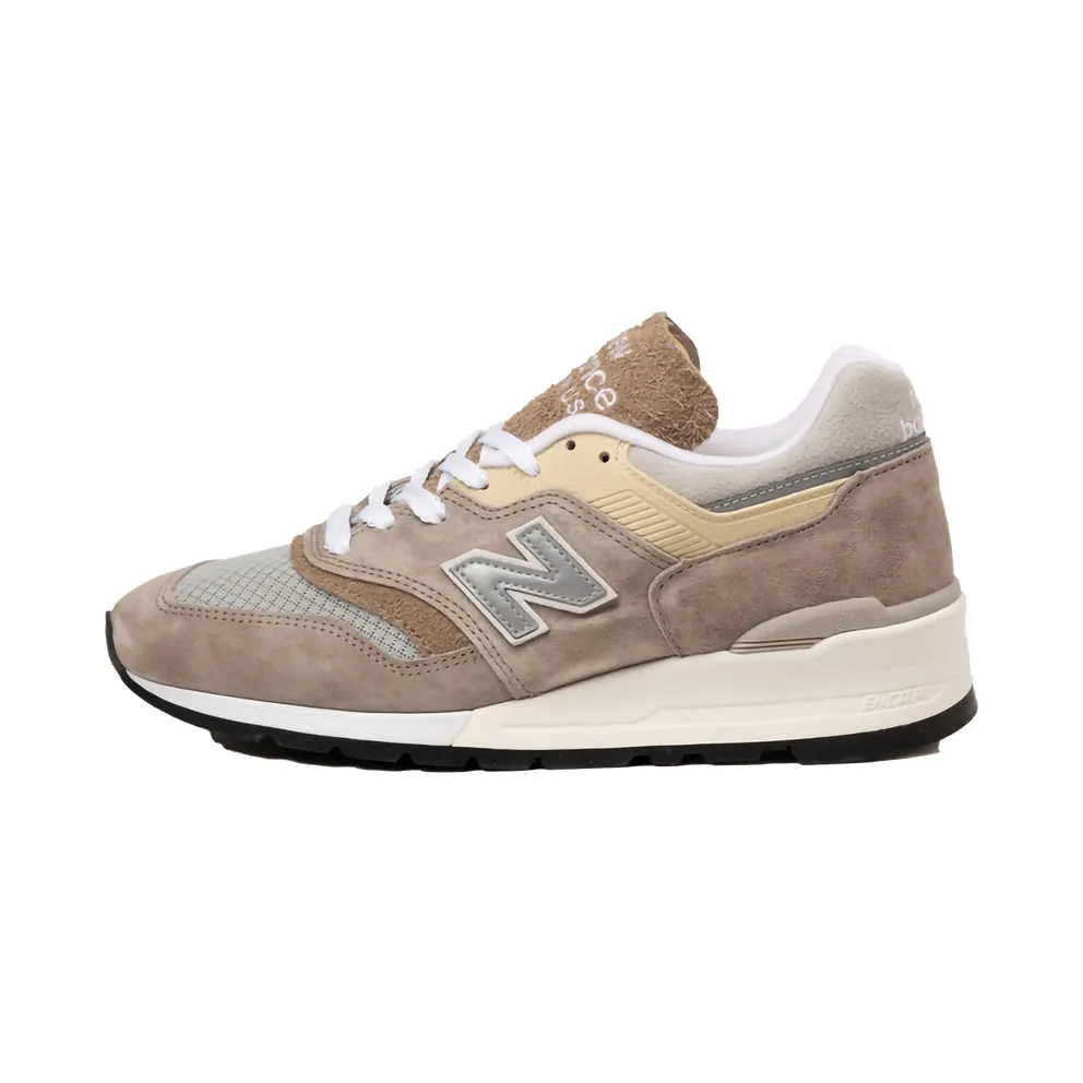 New Balance 997 “Made in USA – Light Mushroom / Mirage Grey” (U997MG)