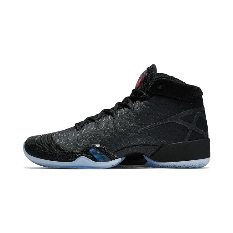 Air Jordan XXX “Black / White / Anthracite” (811006-010)