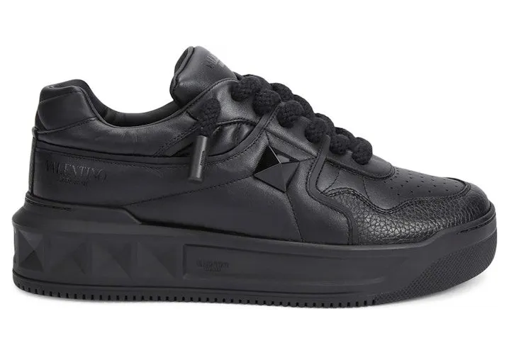 Valentino One Stud XL Black (1Y0S0G37 XTM 0NO)