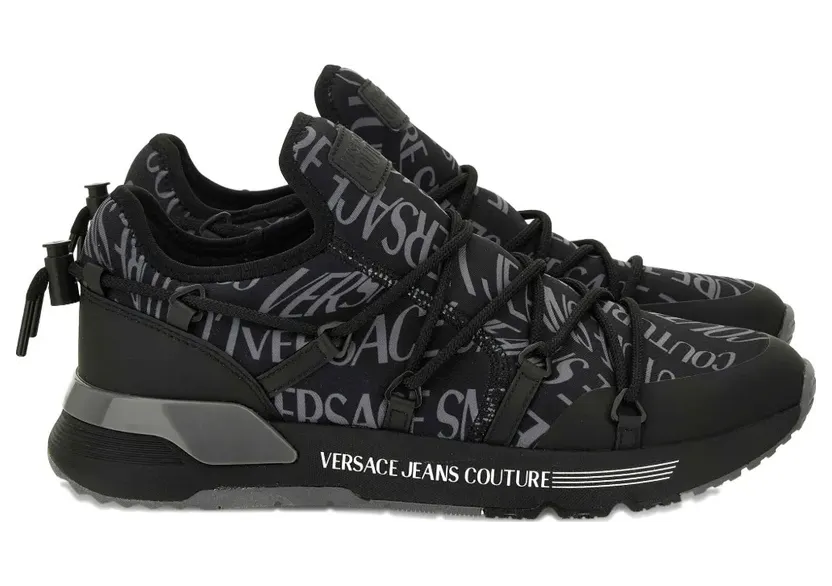 Versace Jeans Couture mit Logo-Print – Black (79YA3SA6ZSD06)