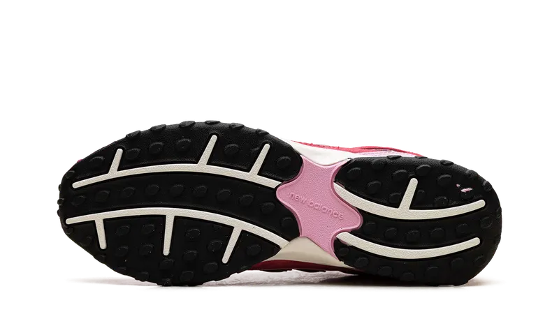 New Balance 204L “Kith – Pink” (U204LKTH)