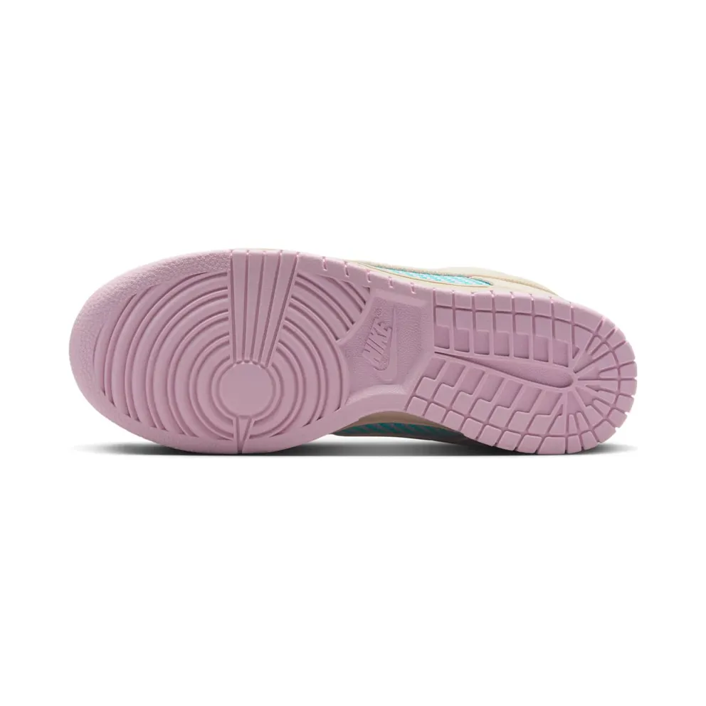 Nike Dunk Low “Heat Wave” (HF5077-902)